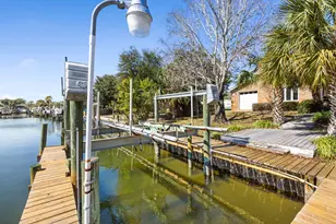 3367 Circle Dr, Gulf Breeze, FL 32563 - Photo 5