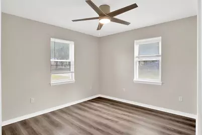 5621 Galvez Road, Pensacola, FL 32507 - Photo 19