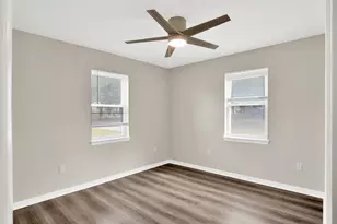 5621 Galvez Rd, Pensacola, FL 32507 - Photo 19
