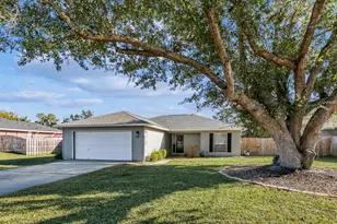 6545 Fern St, Navarre, FL 32566 - Photo 1