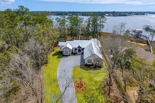 198 Shoreline Dr, Freeport, FL 32439 - Photo 1