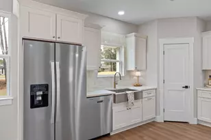 8299 Toledo St, Navarre, FL 32566 - Photo 11