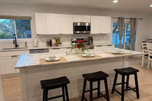 324 NW Leah Miller Dr NW, Fort Walton Beach, FL 32548 - Photo 3