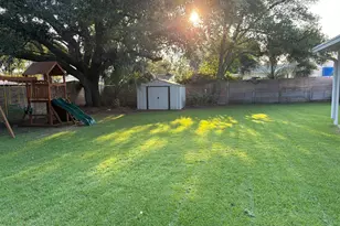 324 NW Leah Miller Dr NW, Fort Walton Beach, FL 32548 - Photo 29