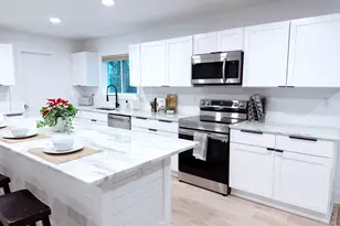 324 NW Leah Miller Dr NW, Fort Walton Beach, FL 32548 - Photo 5