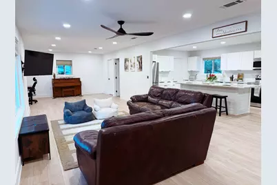 324 NW Leah Miller Drive NW, Fort Walton Beach, FL 32548 - Photo 27