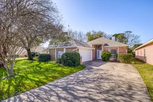 4172 Longwood Cir, Gulf Breeze, FL 32563 - Photo 5