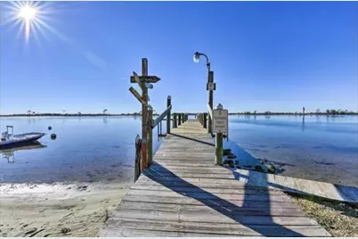 209 W Miracle Strip Parkway W #E203, Mary Esther, FL 32569 - Photo 11