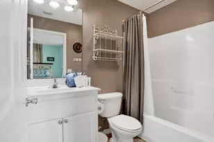 8436 Gulf Blvd, Navarre, FL 32566 - Photo 15