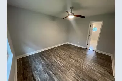 8808 Cagle Drive, Navarre, FL 32566 - Photo 9