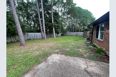 8808 Cagle Drive, Navarre, FL 32566 - Photo 19