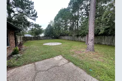 8808 Cagle Drive, Navarre, FL 32566 - Photo 17