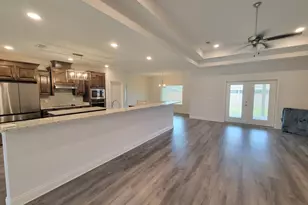 5221 Gaineswood Dr, Milton, FL 32583 - Photo 9