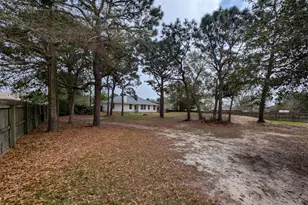1909 Sunrise Dr, Navarre, FL 32566 - Photo 29
