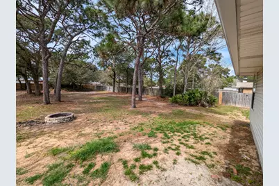 1909 Sunrise Drive, Navarre, FL 32566 - Photo 23