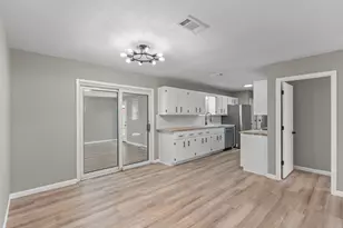 6494 Kennington Cir, Milton, FL 32570 - Photo 11