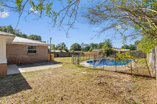 6494 Kennington Cir, Milton, FL 32570 - Photo 39