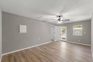 6494 Kennington Cir, Milton, FL 32570 - Photo 19