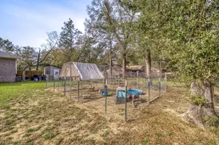 922 E Edney Ave E, Crestview, FL 32539 - Photo 55