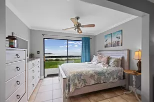 7453 Sunset Harbor Dr, Navarre, FL 32566 - Photo 17