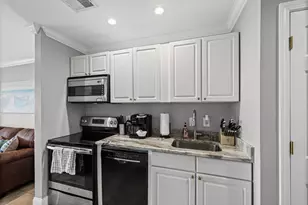 7453 Sunset Harbor Dr, Navarre, FL 32566 - Photo 9