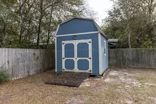 8283 Calle Mio, Navarre, FL 32566 - Photo 31