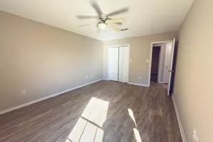 2109 Bellmeade Cir, Navarre, FL 32566 - Photo 7