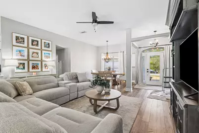 6693 Indian Street, Navarre, FL 32566 - Photo 7