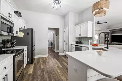 6693 Indian Street, Navarre, FL 32566 - Photo 9