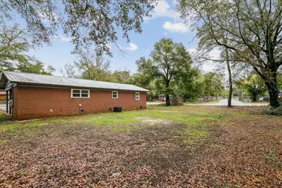 103 Oglesby Avenue, Crestview, FL 32536 - Photo 17