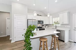 296 Park Ln, Crestview, FL 32536 - Photo 9