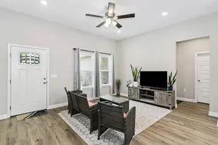 296 Park Ln, Crestview, FL 32536 - Photo 7