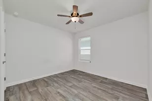 5557 Galahad Trl, Milton, FL 32583 - Photo 7