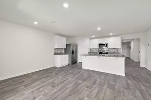 5557 Galahad Trl, Milton, FL 32583 - Photo 13