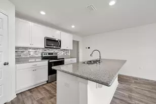 5557 Galahad Trl, Milton, FL 32583 - Photo 17