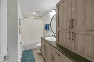 8747 Navarre Pkwy, Navarre, FL 32566 - Photo 23