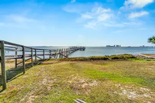 8747 Navarre Pkwy, Navarre, FL 32566 - Photo 45