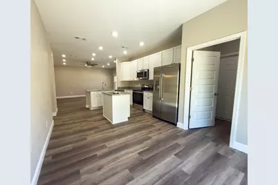 6637 Water Street, Navarre, FL 32566 - Photo 5