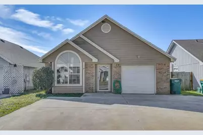 3057 Yorktown Circle, Fort Walton Beach, FL 32547 - Photo 1