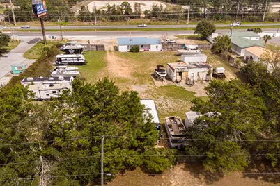 3393 SW U.S. 98 SW, Mary Esther, FL 32569 - Photo 31