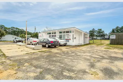 3393 SW U.S. 98 SW, Mary Esther, FL 32569 - Photo 1