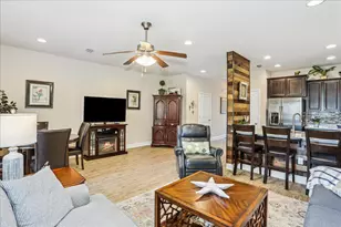 8881 Brown Pelican Cir, Navarre, FL 32566 - Photo 7