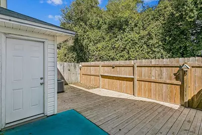 6922 Sea Turtle Circle, Navarre, FL 32566 - Photo 27