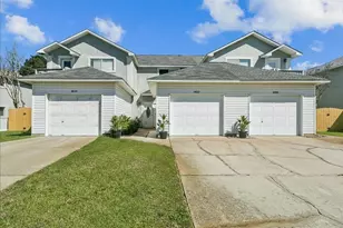 6922 Sea Turtle Cir, Navarre, FL 32566 - Photo 3