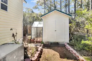 1449 Suncrest St, Gulf Breeze, FL 32563 - Photo 15