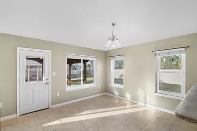 8778 Faye Court, Navarre, FL 32566 - Photo 9