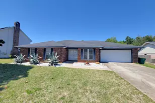 116 Long Pointe Dr, Mary Esther, FL 32569 - Photo 1