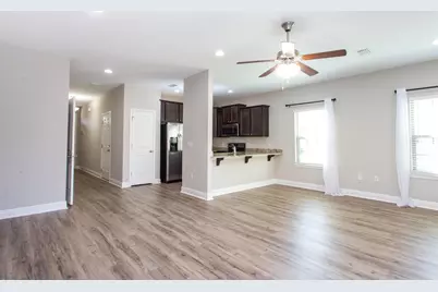 8723 Brown Pelican Circle, Navarre, FL 32566 - Photo 17