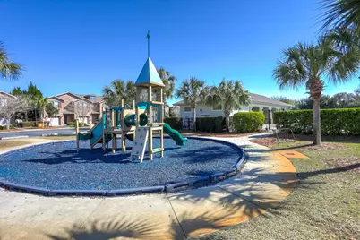 8723 Brown Pelican Circle, Navarre, FL 32566 - Photo 5