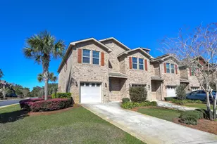 8723 Brown Pelican Cir, Navarre, FL 32566 - Photo 7